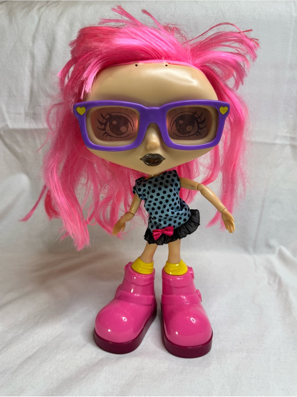Spin Master Chatsters Gabby Interactive Doll Pink Hair Glasses Boots Working Y2K